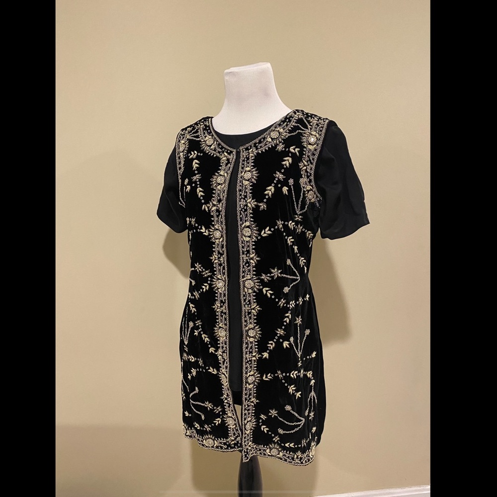 Kurtha and trouser with scarf